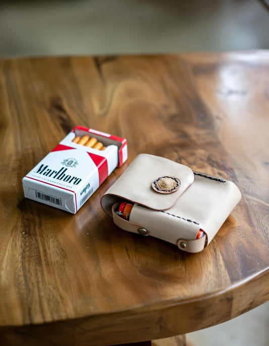 Porta-Cigarros em Couro Natural com Porta-Isqueiro | Feito à Mão