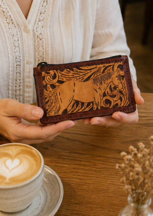 Women's Leather Wallet with Interlaced Pattern